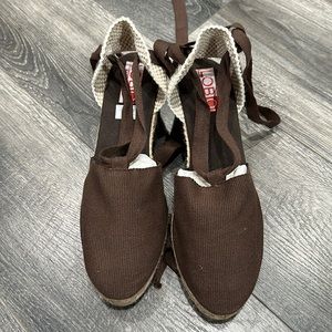 LOBO brown cotton wedges